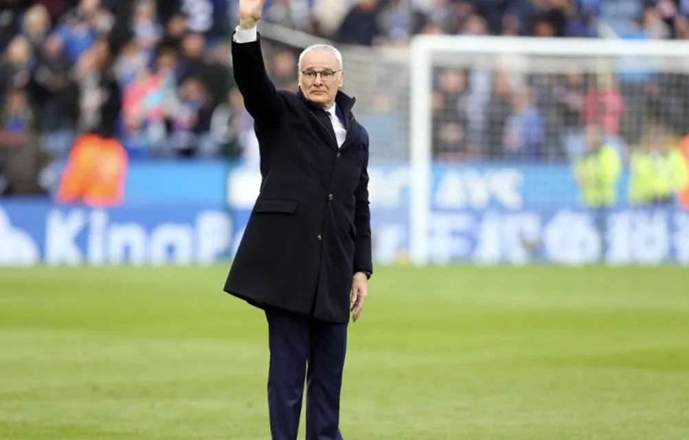 What Drew Hanks to the Foxes’ Fairytale